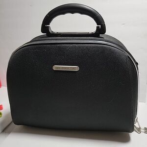 Luca Vergani Cosmetic Travel Bag Black Hardcase Travel Train Bag